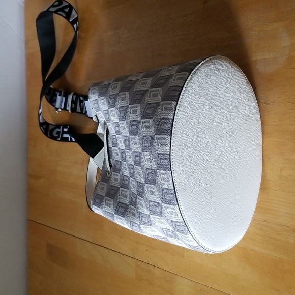 Karl Lagerfeld Paris White Adele Bucket Bag - Picture 9 of 13